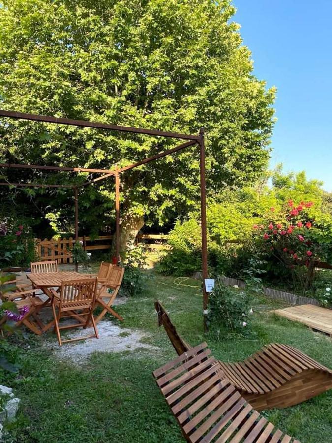 Jolie Maisonnette Niozelles Exteriér fotografie