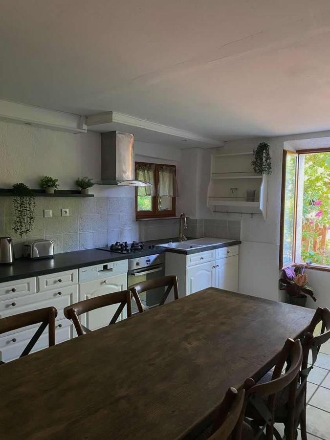 Jolie Maisonnette Niozelles Exteriér fotografie